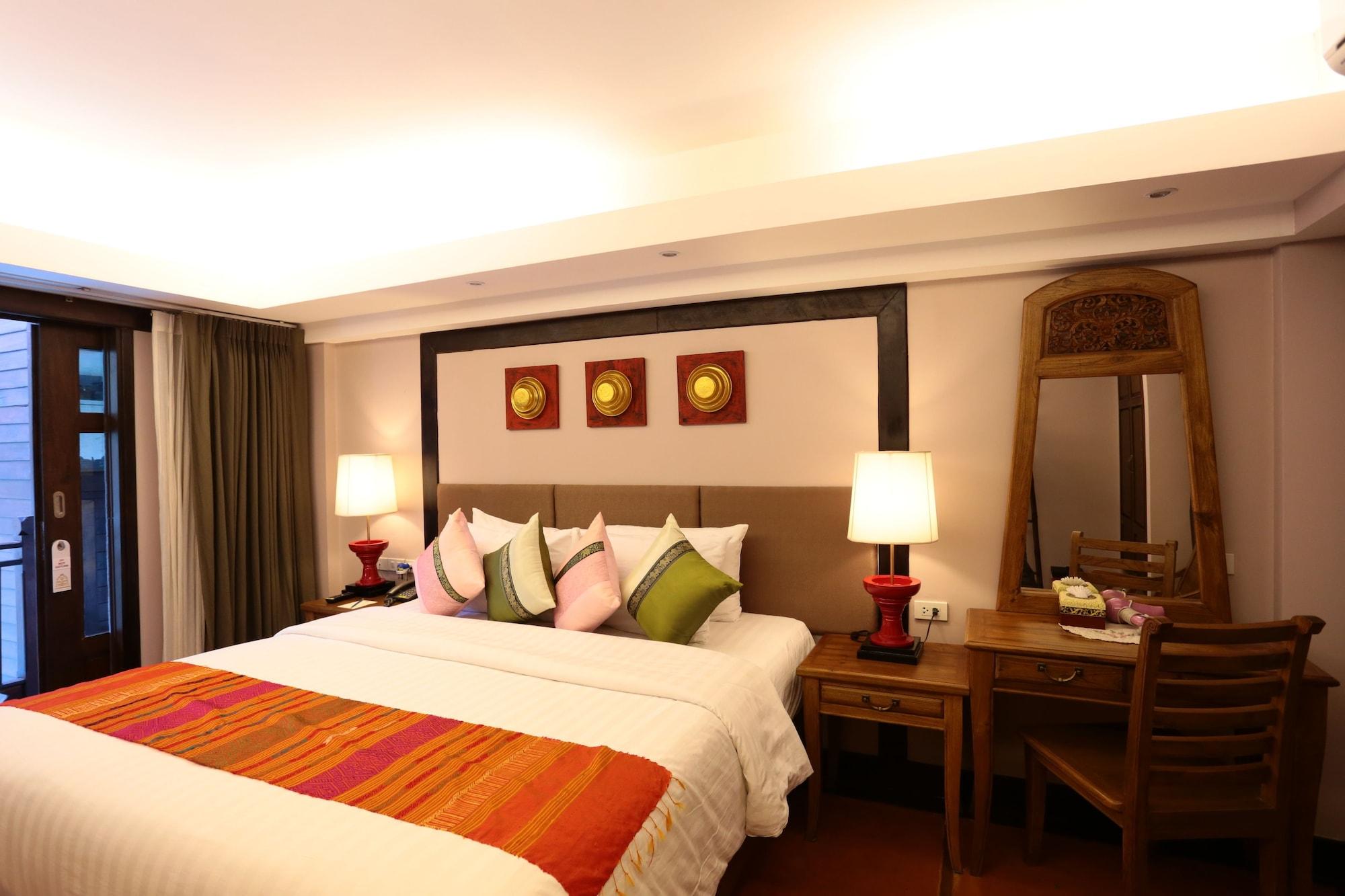 Viang Thapae Resort Chiang Mai Exteriör bild